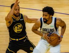米兰体育-快船惨败开拓者，勇士逆转尼克斯
