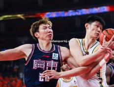 米兰体育-激烈对决掀起热潮，球员斗志昂扬