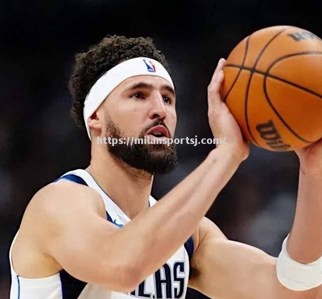 米兰体育-凯尔特人迎战篮网，汤普森再现神奇表现